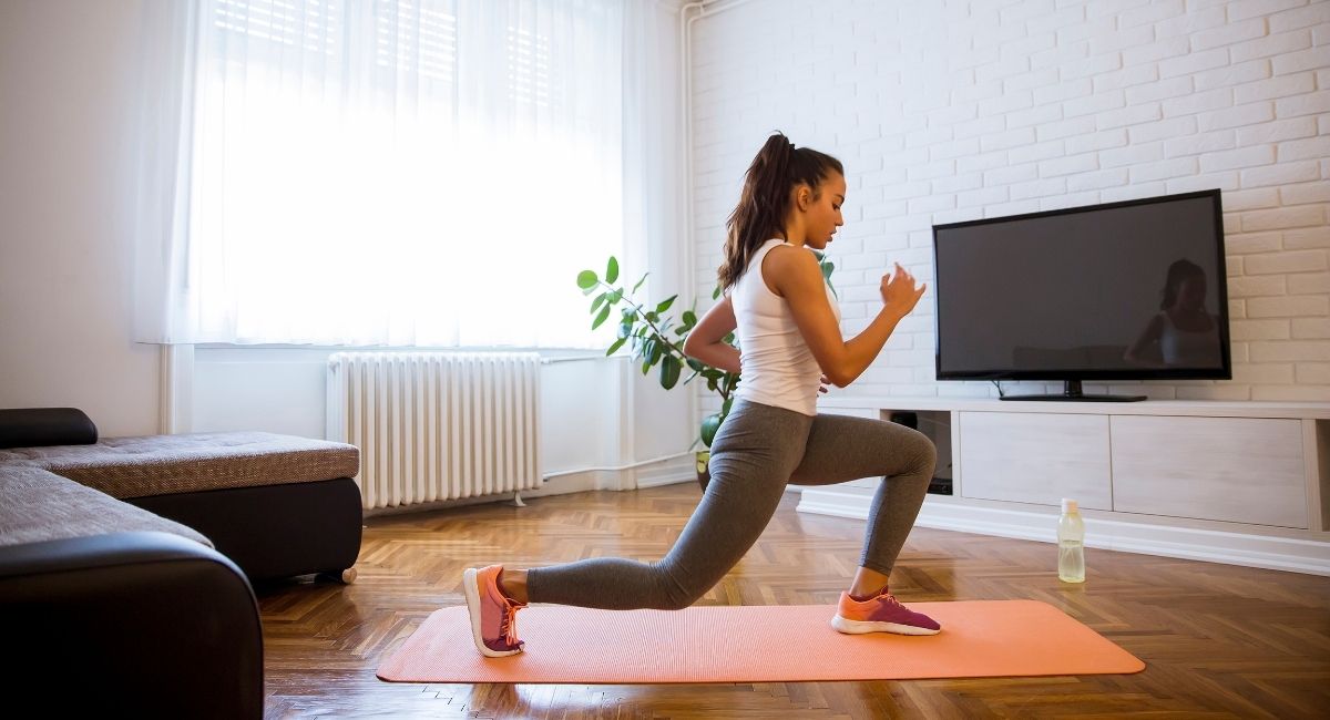 5 cosas que necesitarás para hacer ejercicio en casa de primera